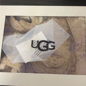 UGG fuzzy winter Hat,Mitten, and shoe set